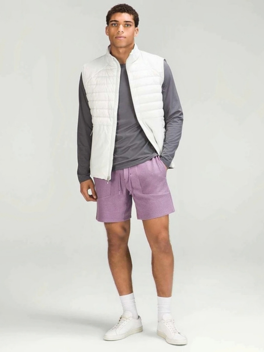 lululemon At Ease Short 7" Medium